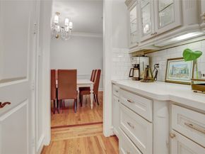 3607 Drummond Street, Houston TX 77025