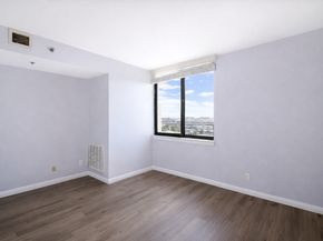 3525 Sage Road 718, Houston TX 77056