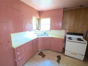 8215 Woodward Street, Houston TX 77051