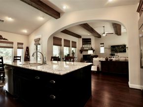 51 Woodglade Way, Tomball TX 77375