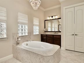 51 Woodglade Way, Tomball TX 77375