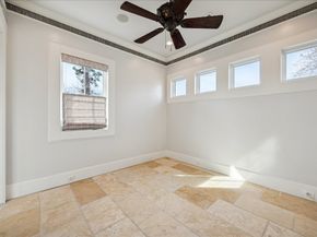 430 Fenn Street, Houston TX 77018