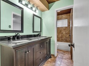6715 Sandy Oaks Drive, Houston TX 77050