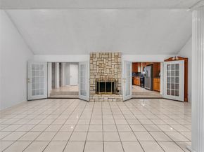 6715 Sandy Oaks Drive, Houston TX 77050