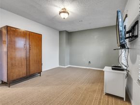 6715 Sandy Oaks Drive, Houston TX 77050