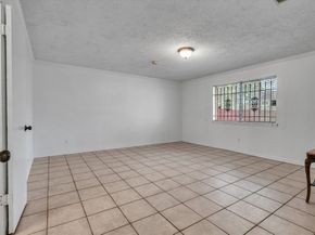 6715 Sandy Oaks Drive, Houston TX 77050