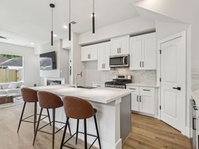 3722 Nathaniel Brown Street, Houston TX 77021