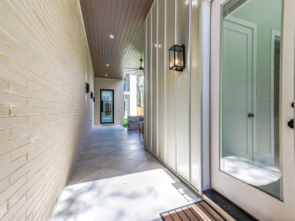 408 W 30th Street, Houston TX 77018