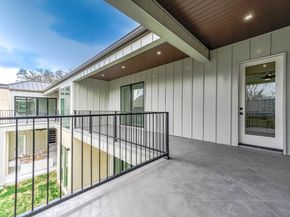 408 W 30th Street, Houston TX 77018