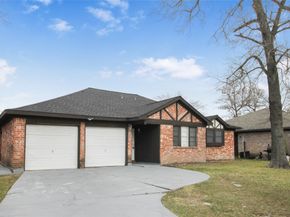13811 Crosshaven Drive, Houston TX 77015
