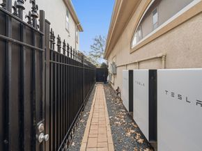 11718 Montmarte Boulevard, Houston TX 77082