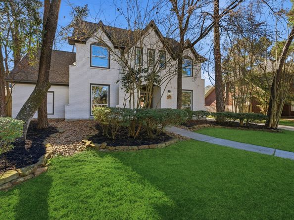 134 Quiet Oak Circle, The Woodlands TX 77381