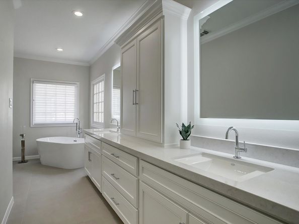 2308 Briarglen Drive, Houston TX 77027