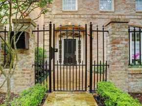 2308 Briarglen Drive, Houston TX 77027