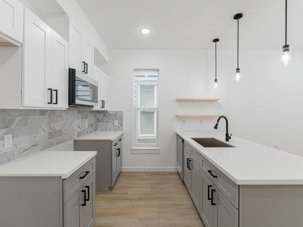 7126 Bywood C AND D Street, Houston TX 77028