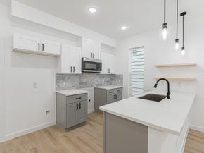 7126 Bywood C AND D Street, Houston TX 77028