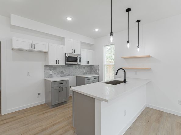 7126 Bywood C AND D Street, Houston TX 77028