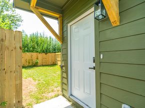 7126 Bywood C AND D Street, Houston TX 77028