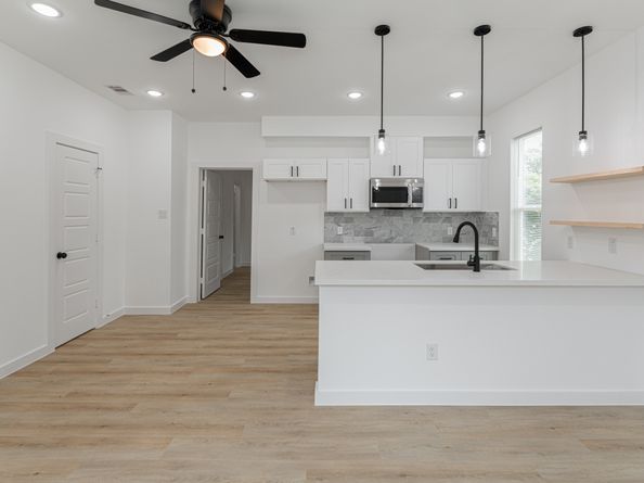 7126 Bywood C AND D Street, Houston TX 77028