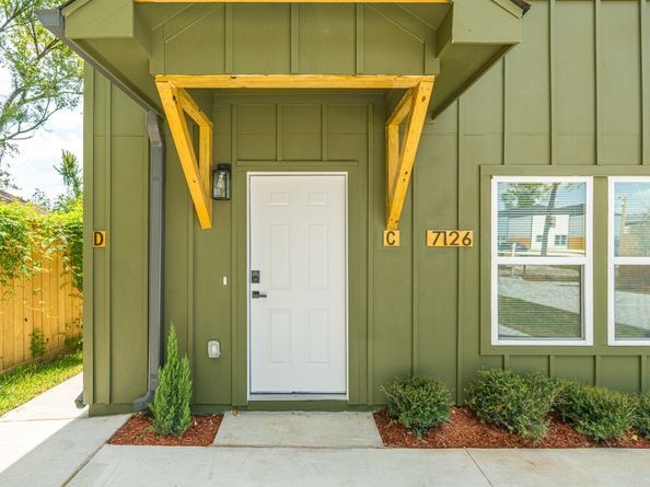 7126 Bywood C AND D Street, Houston TX 77028