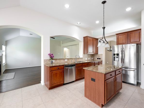 14011 Pawnee Trails Drive, Cypress TX 77429