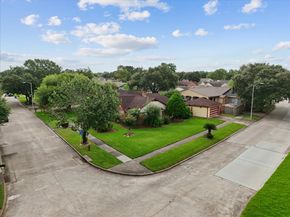 10602 Sagetrail Drive, Houston TX 77089