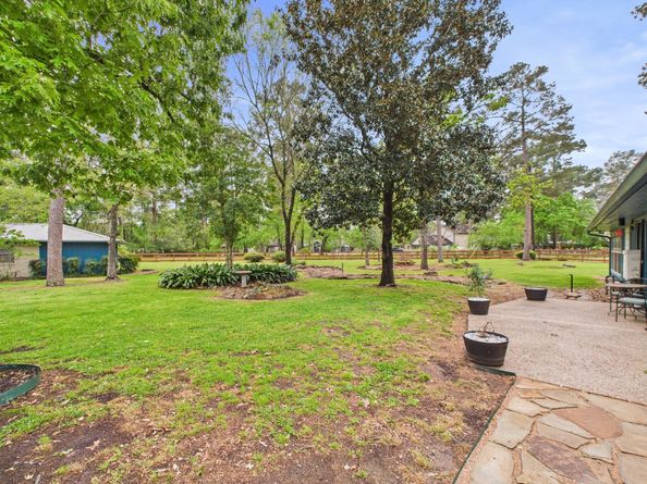 1310 Golden Bear Lane, Kingwood TX 77339
