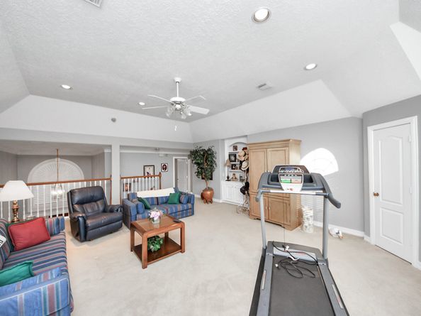 2114 Thompson Crossing Drive, Richmond TX 77406