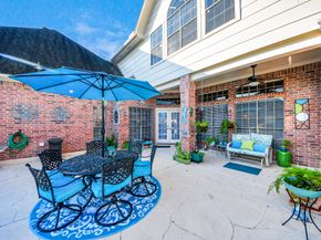 2114 Thompson Crossing Drive, Richmond TX 77406