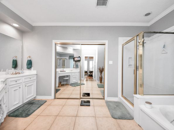 2114 Thompson Crossing Drive, Richmond TX 77406