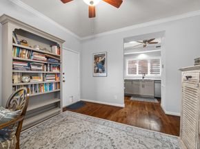 2113 Potomac Drive D, Houston TX 77057