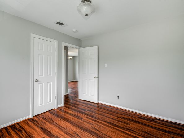 12409 Urban Dale Court, Houston TX 77082