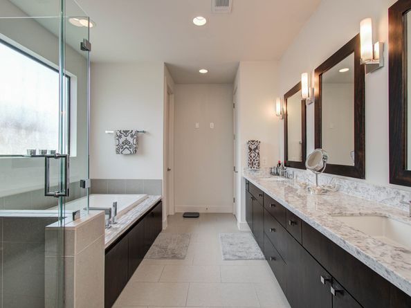 2011 Woodhead Street, Houston TX 77019