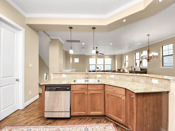 2414 Charleston Street C, Houston TX 77021