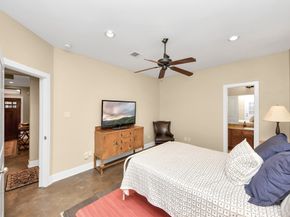 2414 Charleston Street C, Houston TX 77021