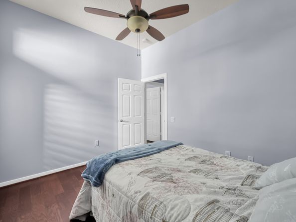35 E Bellmeade Place, The Woodlands TX 77382