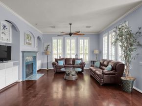 35 E Bellmeade Place, The Woodlands TX 77382
