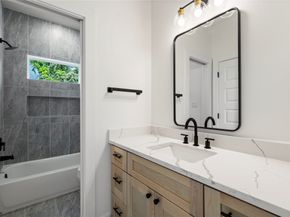 4108 Cortlandt Street, Houston TX 77018