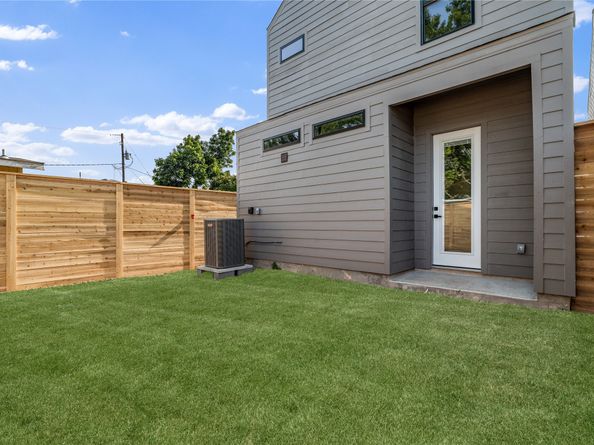 4108 Cortlandt Street, Houston TX 77018