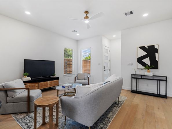 4108 Cortlandt Street, Houston TX 77018