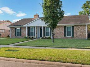 8918 Langdon Lane, Houston TX 77036