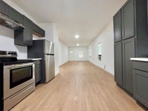 27 Norwood Street, Houston TX 77011