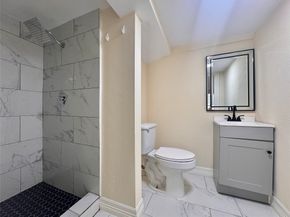 27 Norwood Street, Houston TX 77011
