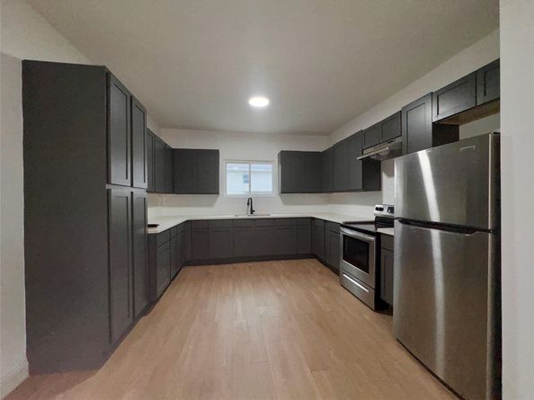 27 Norwood Street, Houston TX 77011