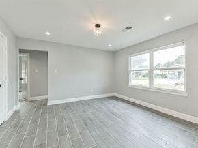 8711 Othello Street, Houston TX 77029