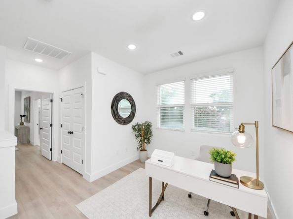 9433 Arledge Street, Houston TX 77075