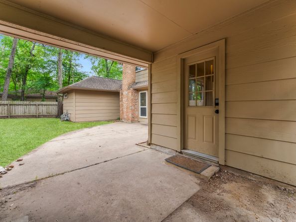 11904 N Blackjack Oak Circle, The Woodlands TX 77380