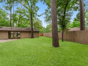 11904 N Blackjack Oak Circle, The Woodlands TX 77380