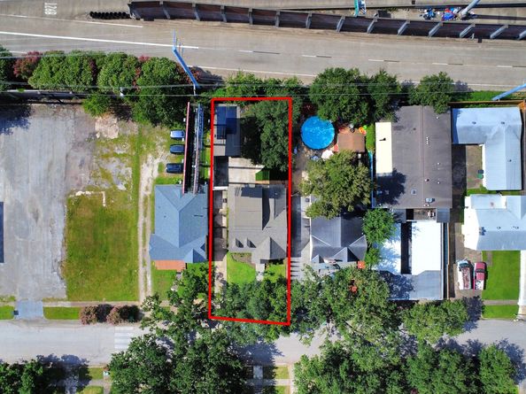 1933 Lexington Street, Houston TX 77098