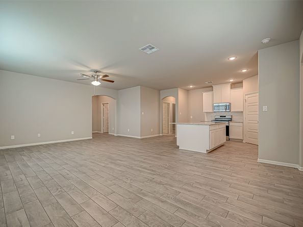 19543 Perissa Terrace Drive, Hockley TX 77447